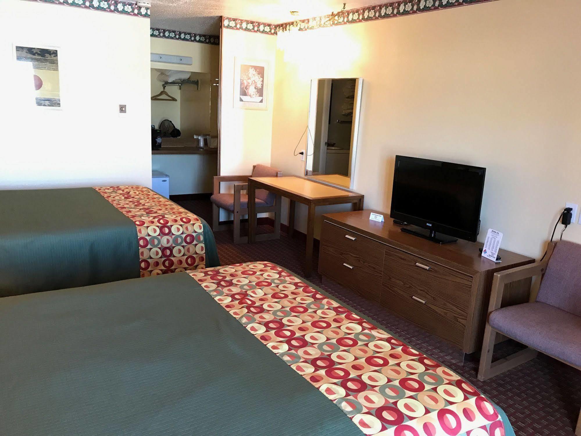 Riviera Inn Port Angeles Extérieur photo