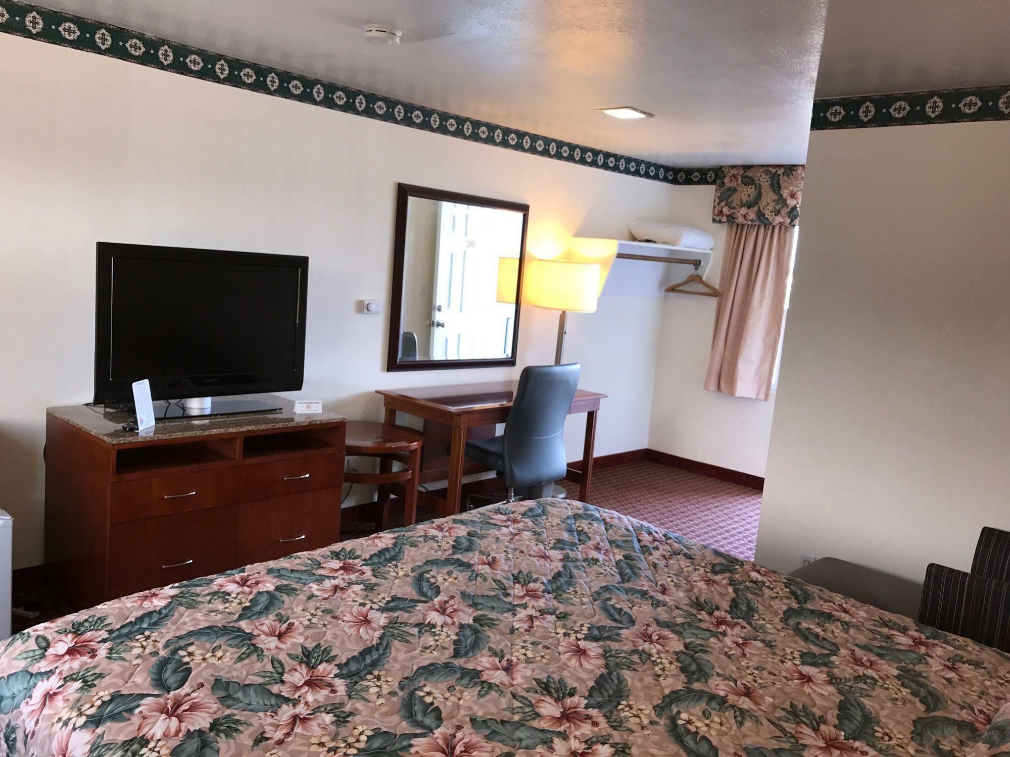 Riviera Inn Port Angeles Extérieur photo
